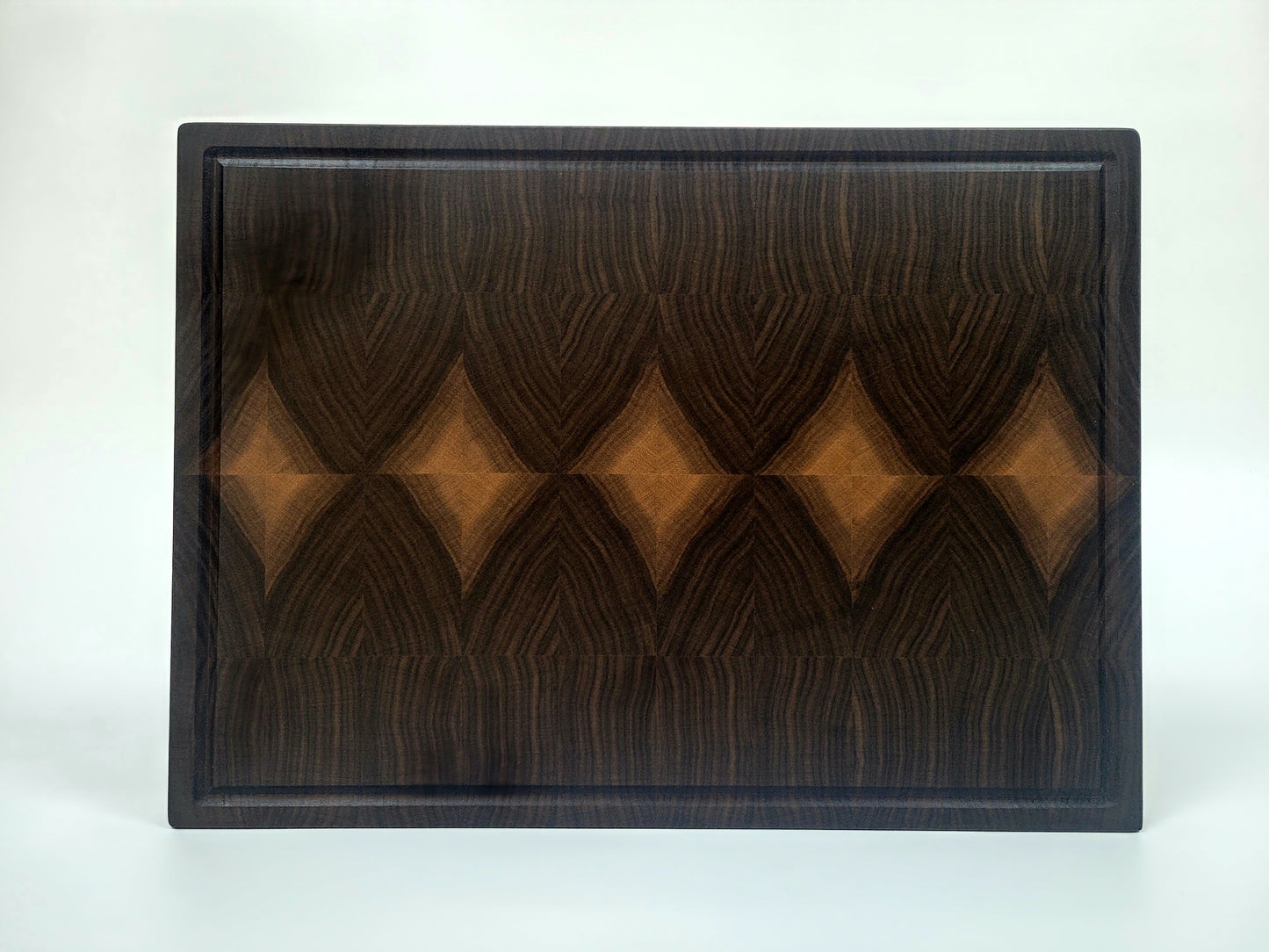 Nussbaum Stirnholzbrett Diamant #1