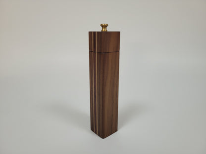 Salzmühle aus Nussbaum #1