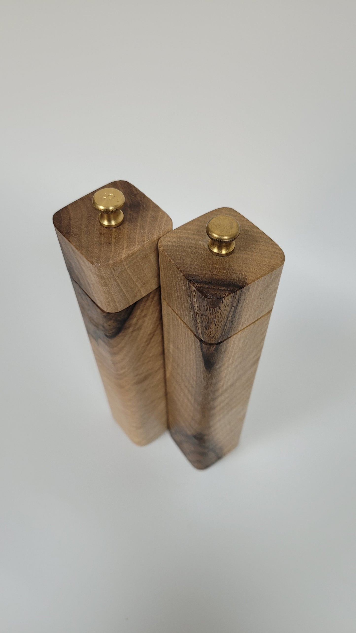 Salz und- Pfeffermühle Set heimischer Nussbaum #1