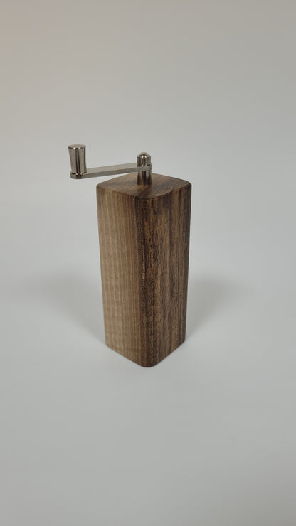 Muskatmühle heimischer Nussbaum #1