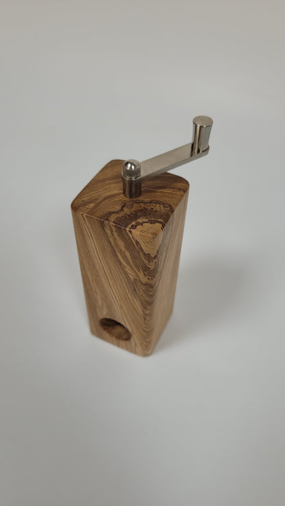 Muskatmühle Esche #1