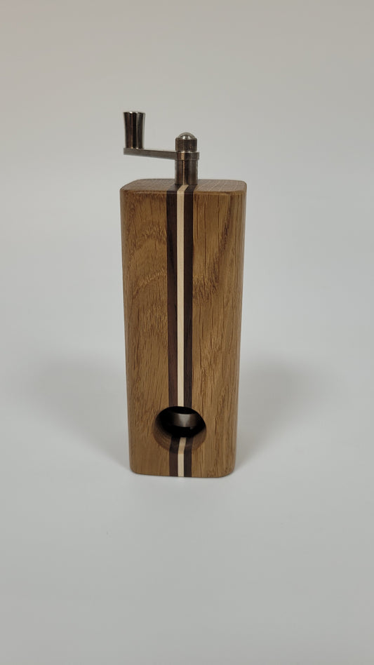 Muskatmühle Eiche mit Streifen #1