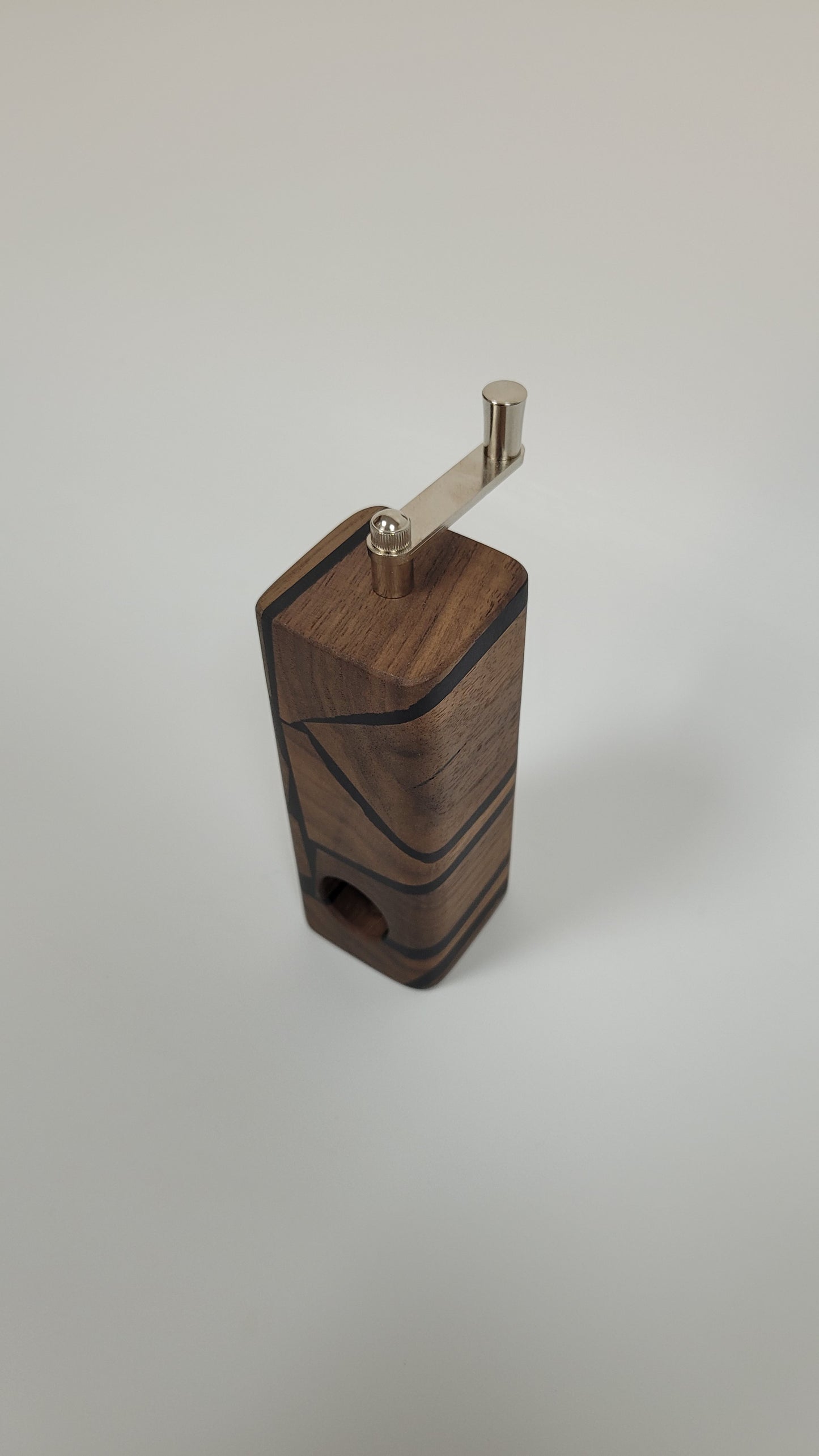Muskatmühle Amerikanischer Nussbaum mit Epoxy