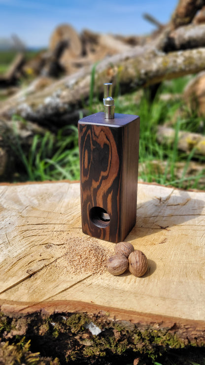 Muskatmühle Saraifo Nuss #1