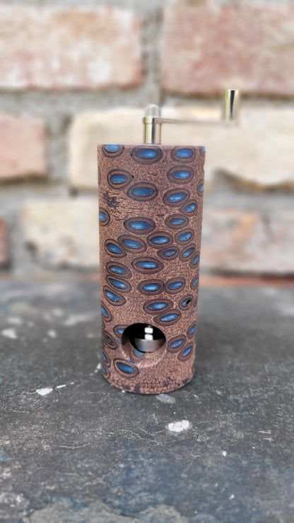 Muskatmühle Banksia-Zapfen mit Epoxy