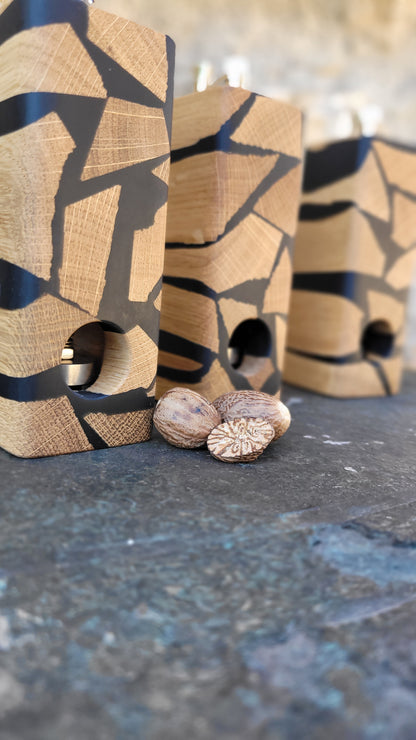 Muskatmühle Eiche mit schwarzem Epoxy