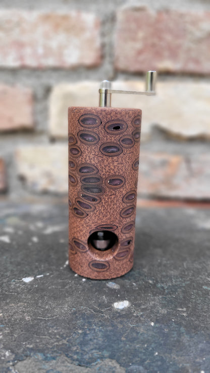 Muskatmühle Banksia-Zapfen mit Epoxy